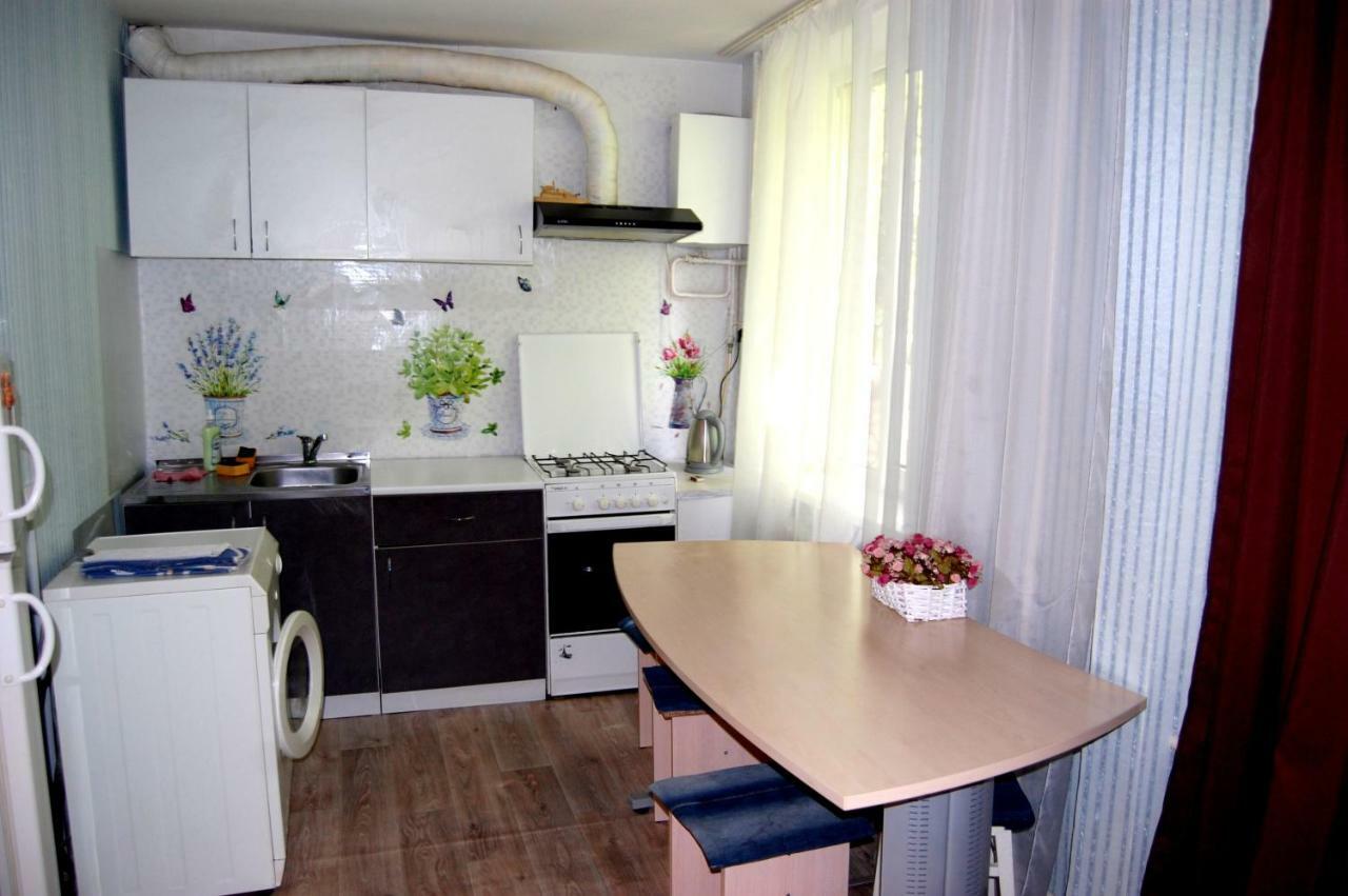 Standard Apartment On Umanskaya Kijów Zewnętrze zdjęcie
